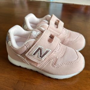 New Balance toddler sneakers size 8